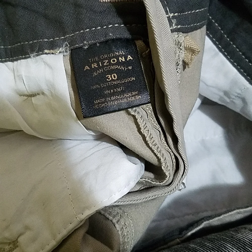 Arizona beige shorts - Picture 3 of 3